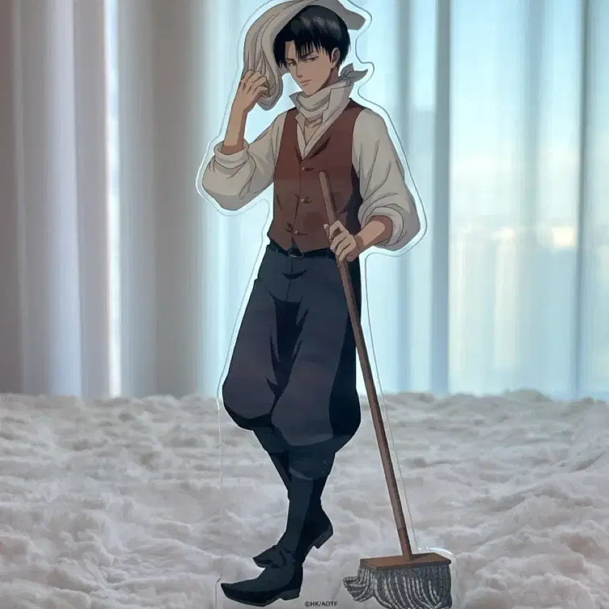 [BUNJANG] Attack on Titan Levi Ackerman 10th Anniversary Cleaning Acrylic Stand / 진격의 거인 진격거 리바이 아커만 10주년 청소 아크릴 스탠드