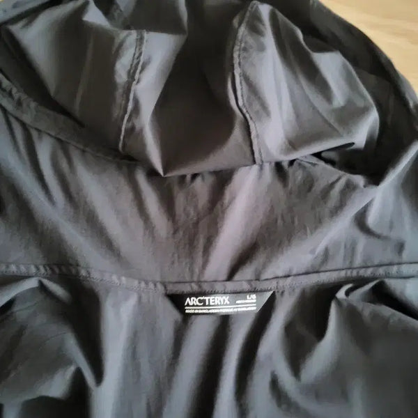 [BUNJANG] Arc'teryx Squamish Hoody Black L / 아크테릭스 스쿼미시 후디 블랙 L
