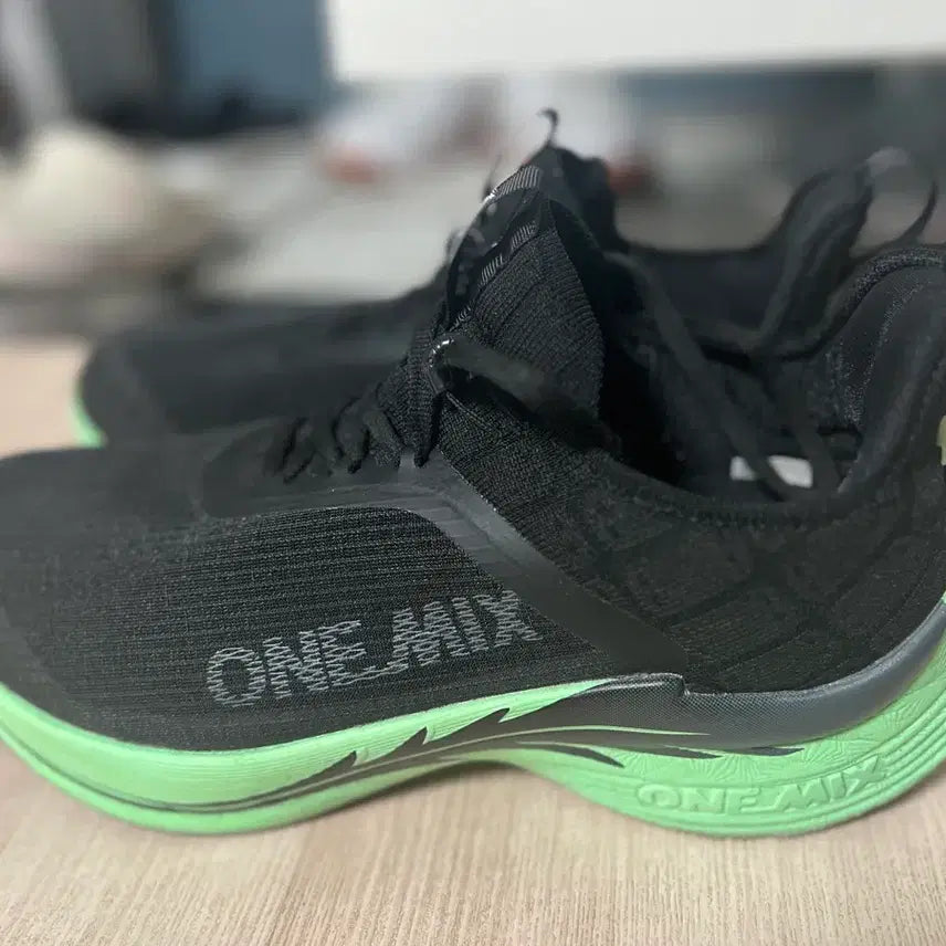 [BUNJANG] Wonmix Light Armor Carbon Running Shoes / 원믹스 라이트아머 카본화 270