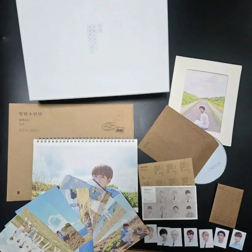 [BUNJANG] BTS 2018 Season's Greetings Full Set / 방탄 2018 시즌그리팅 풀박