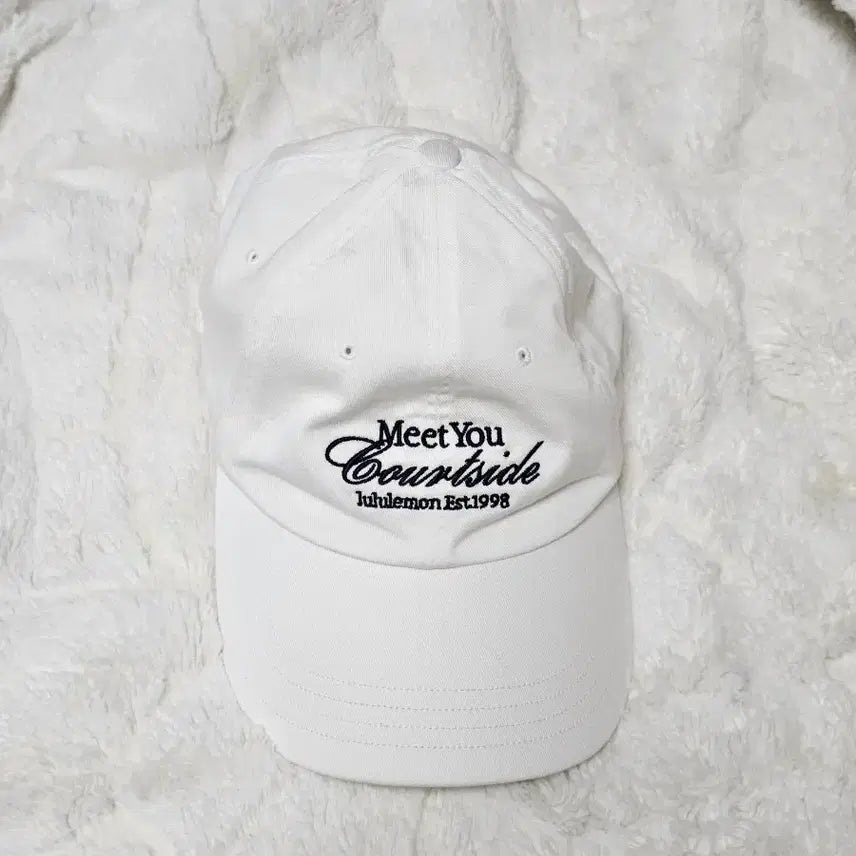 [BUNJANG] Lululemon White Ball Cap SM / 룰루레몬 화이트 볼캡 sm