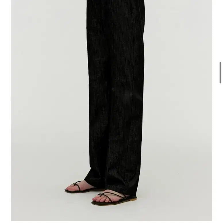 [BUNJANG] Mongdol Straight Denim Pants Black / 몽돌 스트레이트 데님팬츠 블랙