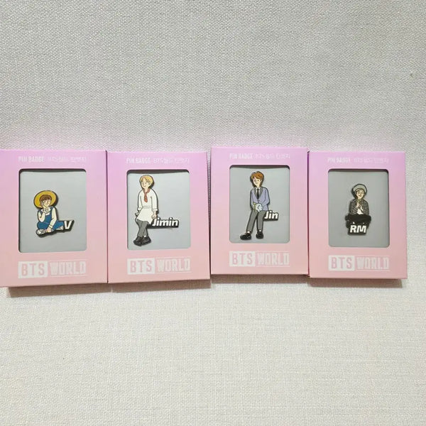 [BUNJANG] BTS WORLD Pin Badges RM, Jin, Jimin, V Bundle Set / BTS WORLD 핀뱃지 RM/진/지민/뷔 일괄 급처