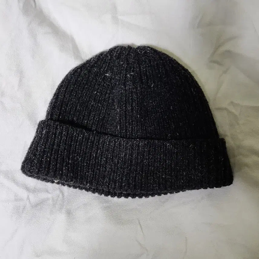 [BUNJANG] JANJAN VAN ESSCHE Knit Beanie / JANJAN VAN ESSCHE 얀얀반아쉐 비니