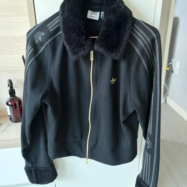 [BUNJANG] Adidas Fur Collar Track Top Black M / 아디다스 트랙탑 퍼 카라 블랙 M