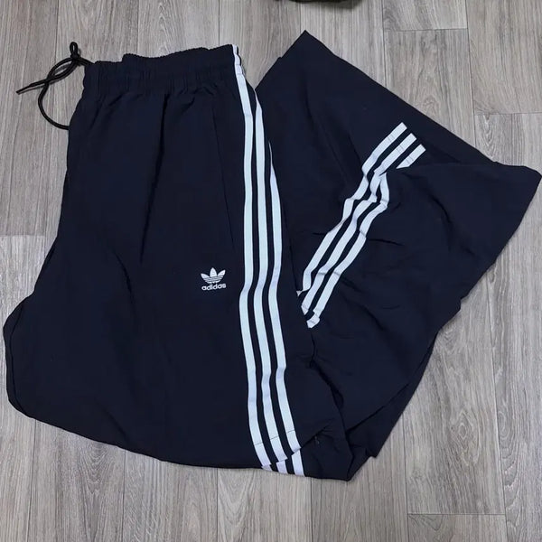 [BUNJANG] Adidas Adilenium Season 2 Oversized Track Pants / 새상품) 아디다스 아딜레늄 시즌 2 오버사이즈 트랙 팬츠 트레이닝 바지 져지 바람막이