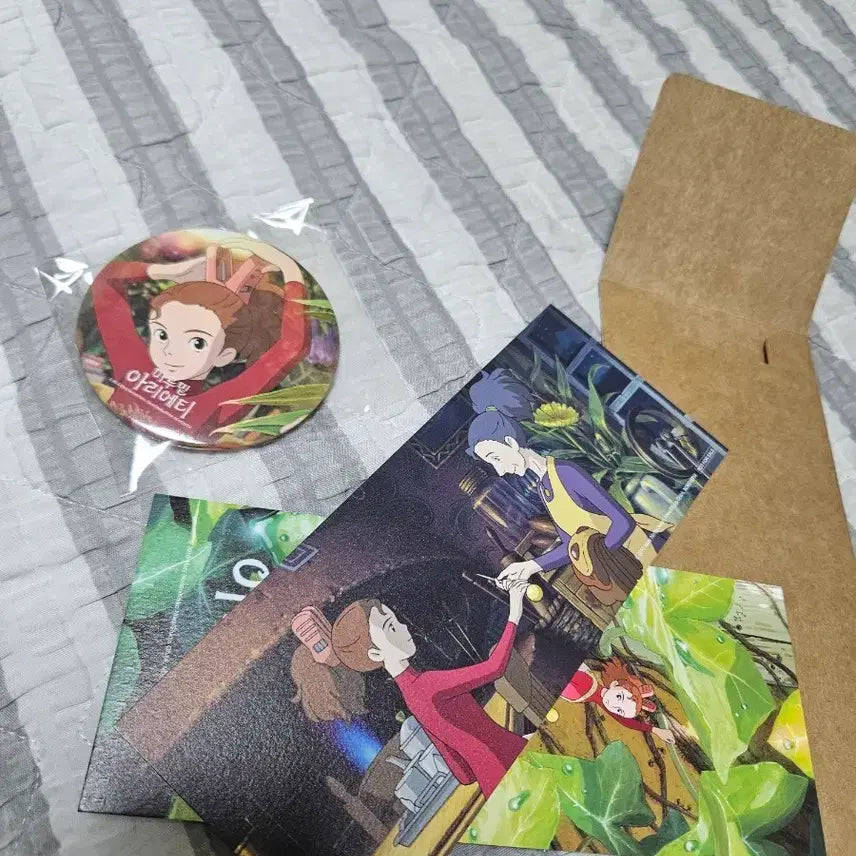 [BUNJANG] Arrietty's Secret World TTT & Hand Mirror / 마루 밑 아리에티 TTT&손거울