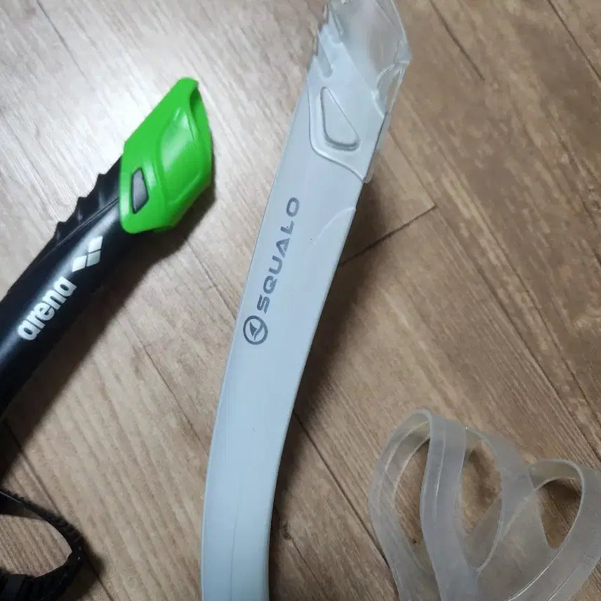 [BUNJANG] White Snorkel for Swimming Lessons / 수영 강습  스노쿨 ㅡ 흰색 만 있어요