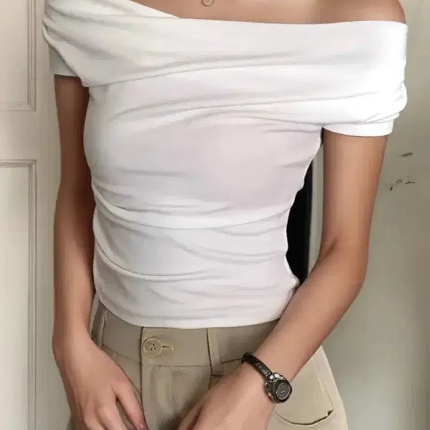 [BUNJANG] Off-Shoulder Blouse White Size 66 / 세일!오프숄더 티 화이트 66