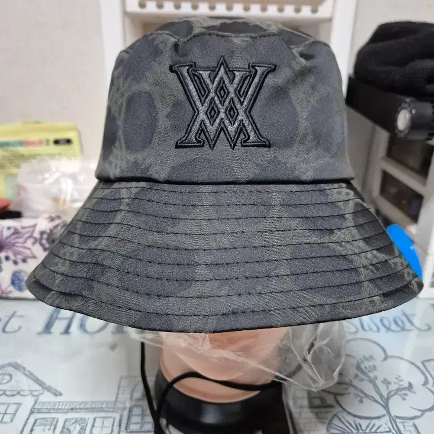 [BUNJANG] Anew Bucket Hat / 어뉴 버킷햇