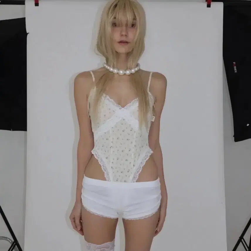[BUNJANG] Be in From LOMANTIC LACE BODY SUIT / 비엔프롬 LOMANTIC LACE BODY SUIT 로맨틱 레이스 바디수트 나시