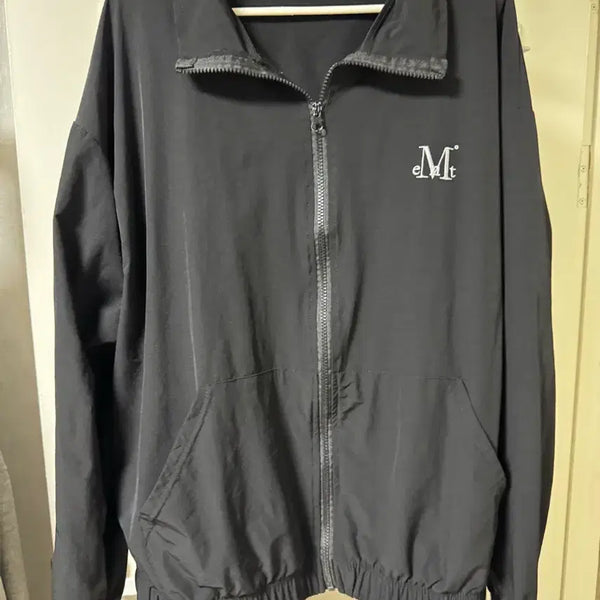 [BUNJANG] Musent Black Women's Windbreaker Jacket / 무센트 블랙 여자 바람막이 자켓