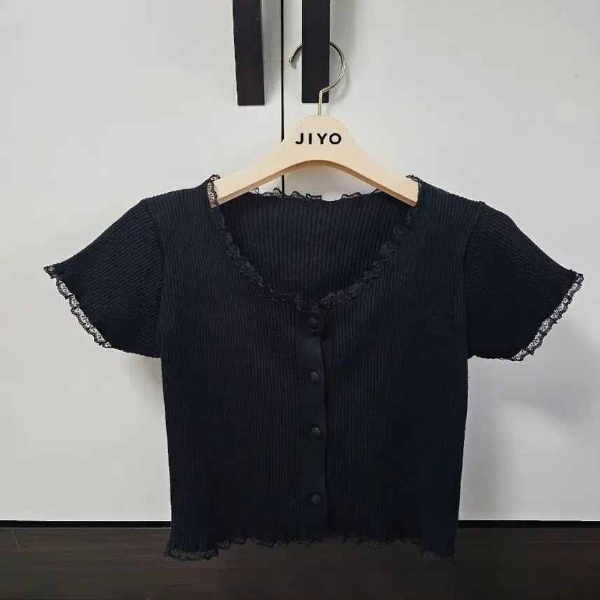 [BUNJANG] Black Lace Button Ribbed Knit Short Sleeve Cardigan / 블랙 레이스 버튼 골지 니트 반팔 가디건