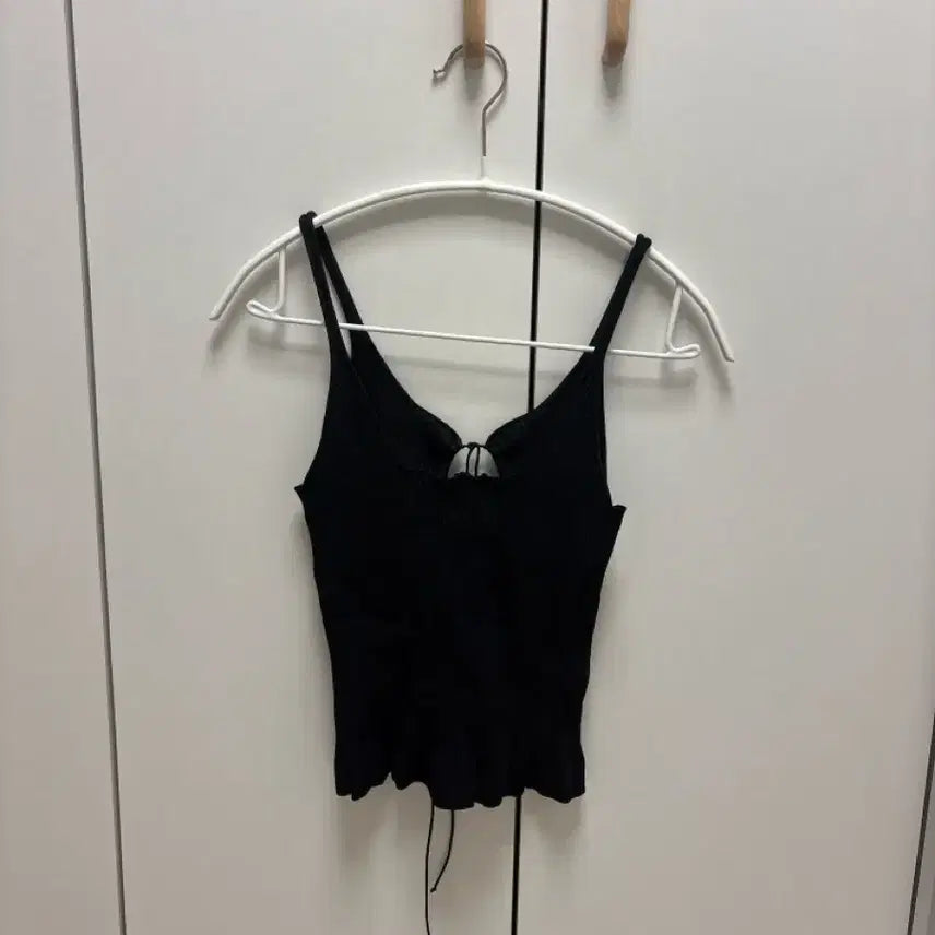 [BUNJANG] Ribbon Light Shirring Sleeveless New Arrival / 리본빛 셔링 슬리브리스 새상품