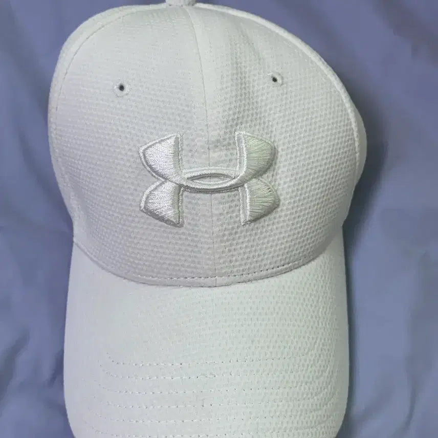 [BUNJANG] Under Armour Mesh Cap Hat White / 언더아머 메쉬 캡 모자 화이트