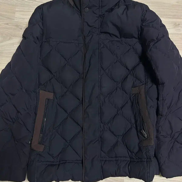 [BUNJANG] HAZZENEVIS Navy Down Jacket 95 / 해지스 패딩 네이비 95