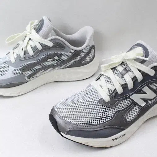 [BUNJANG] New Balance Arishi V4 280mm / [280]뉴발란스 아리쉬 V4