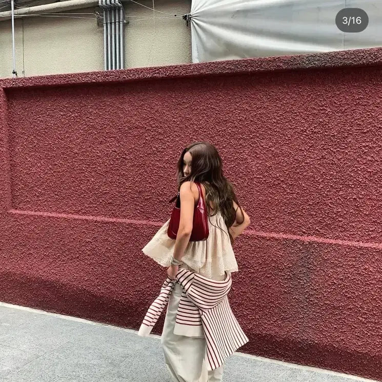 [BUNJANG] Miss Son Mabel Lace Sleeveless Blouse / 미스손 메이블 레이스 나시 블라우스