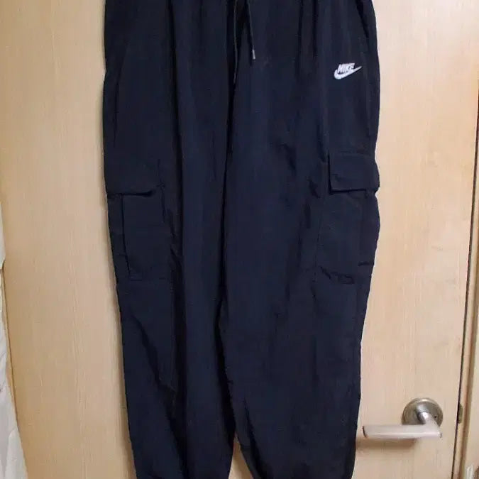[BUNJANG] Nike Cargo Jogger Pants Black / 나이키 -카고.조거팬츠 -블랙색상ㅡ32~34사이즈,택포