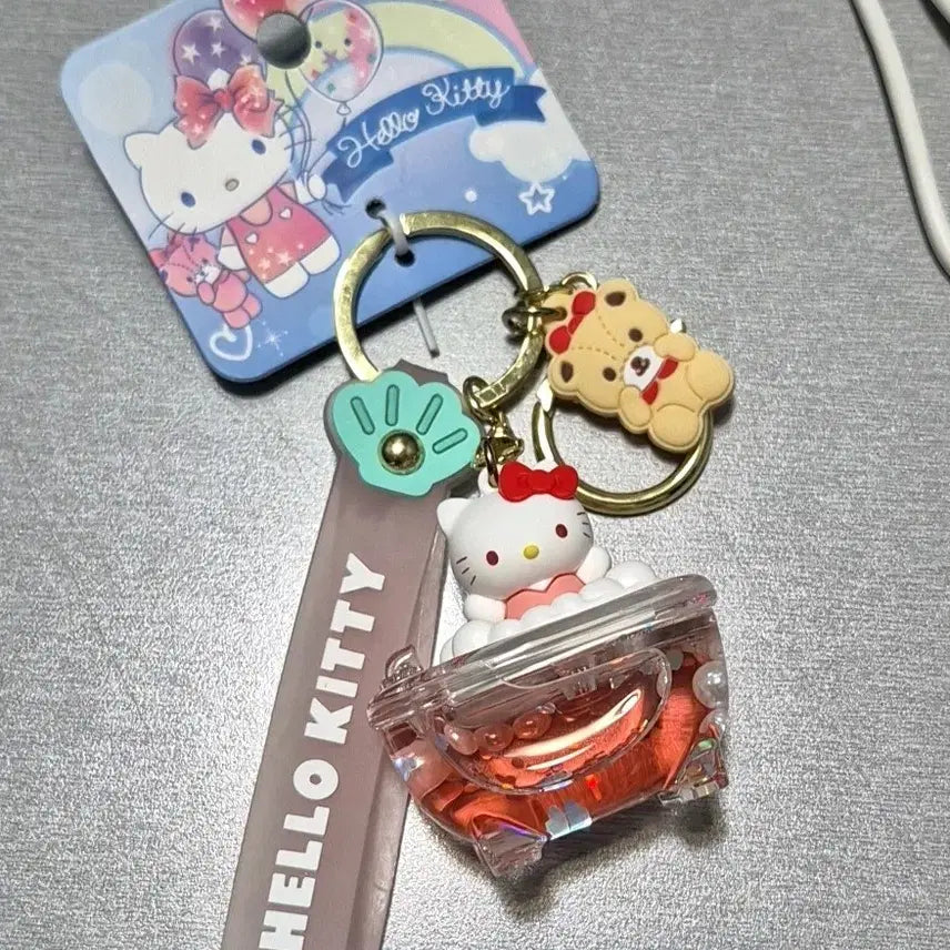 [BUNJANG] Sanrio Hello Kitty Bathtub Keychain / 산리오 헬로키티 욕조 키링