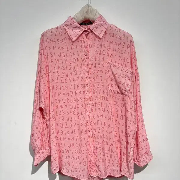 [BUNJANG] JPN SPRAY PREMIUM Alphabet Blouse J1019 / JPN SPRAY PREMIUM 알파벳 블라우스 J1019