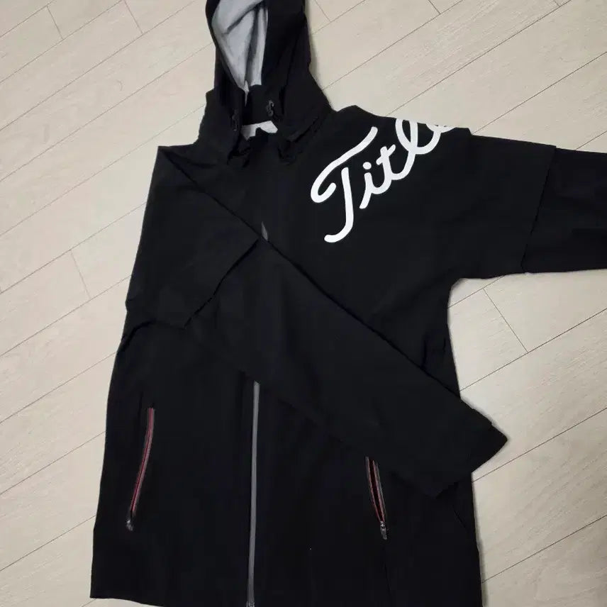 [BUNJANG] Titleist Hooded Zip-Up Jacket Black / 타이틀리스트 후드 집업 블랙