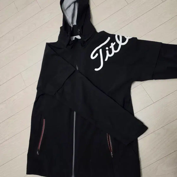 [BUNJANG] Titleist Hooded Zip-Up Jacket Black / 타이틀리스트 후드 집업 블랙