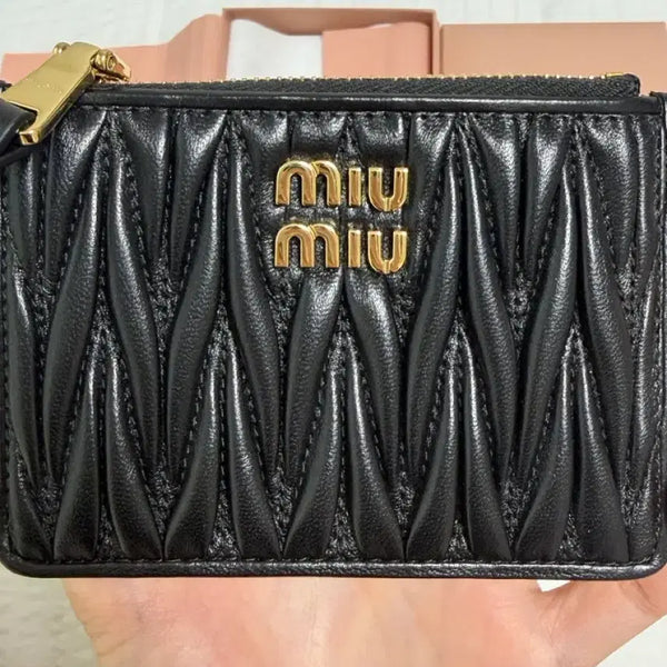 [BUNJANG] Miu Miu Matelassé Card Holder / 미우미우 마테라쎄 카드지갑 (새상품)