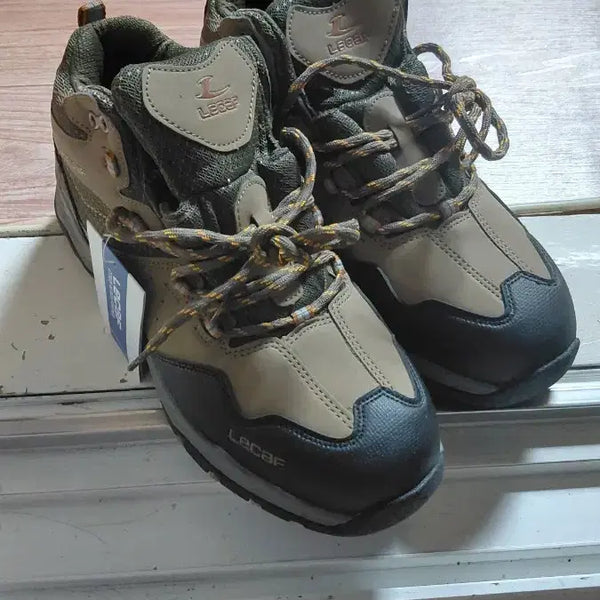 [BUNJANG] Hiking Boots Khaki/Black / 등산화 카키/블랙