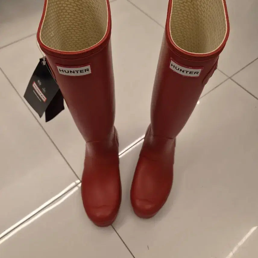 [BUNJANG] Hunter Red Rain Boots Size 39 / 헌터레인부츠