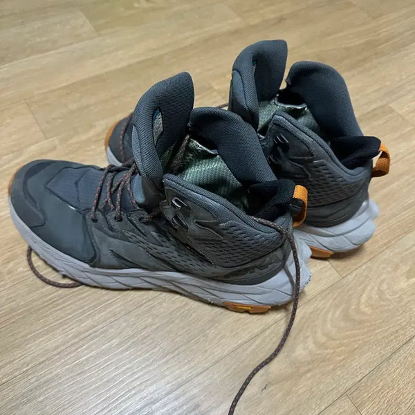 [BUNJANG] Hoka Anacapa Mid GTX Hiking Boots / HOKA Anacapa Mid GTX