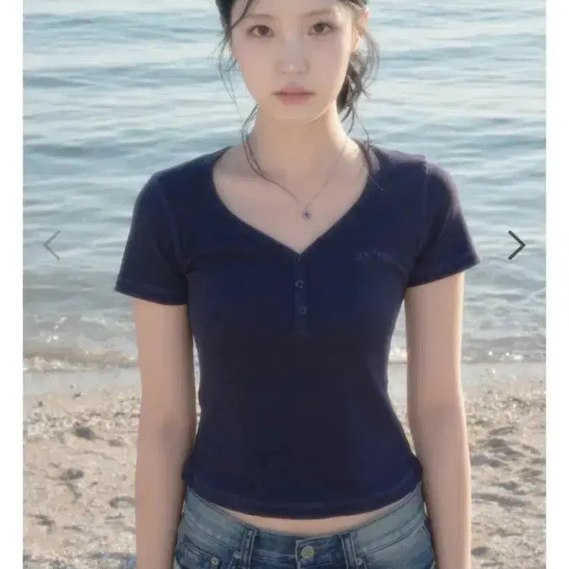 [BUNJANG] Az on Leaf Button Tee Navy / 애즈온 leaf button tee 네이비