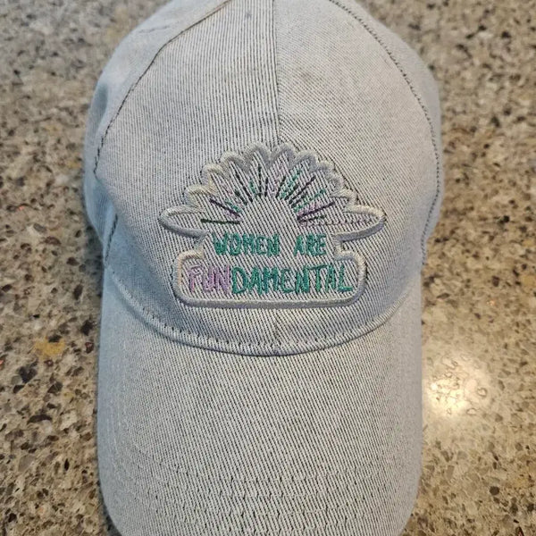 [BUNJANG] ba&sh Graphic Embroidered Light Wash Denim Baseball Cap / 바쉬(ba&sh) 그래픽 자수 연청 데님 볼캡 (LF 정품)