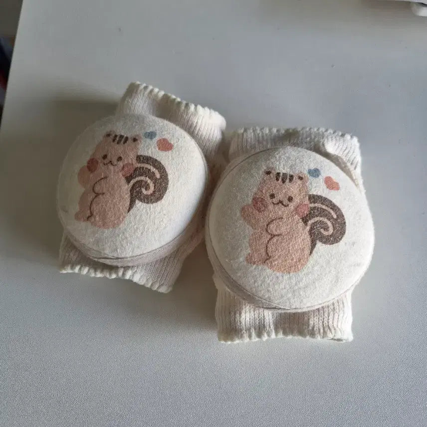 [BUNJANG] Kids Bear Pattern Knee Socks (2 Pairs) / 아동용 곰돌이 무늬 니삭스 2켤레