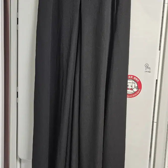 [BUNJANG] DINT Black Wide Summer Slacks / DINT 블랙 와이드 여름 슬랙스