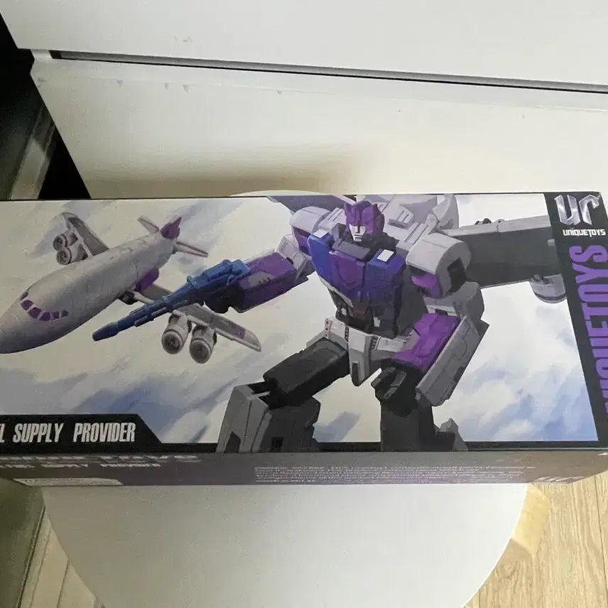 [BUNJANG] Unique Toys Y-01 Fuel Supply Provider / 유니크토이즈 Y-01 퓨얼 서플라이 프로바이더