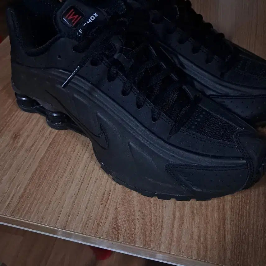 [BUNJANG] Nike Shox R4 Black Bright Crimson / 나이키 샥스 R4 블랙 브라이트 크림슨