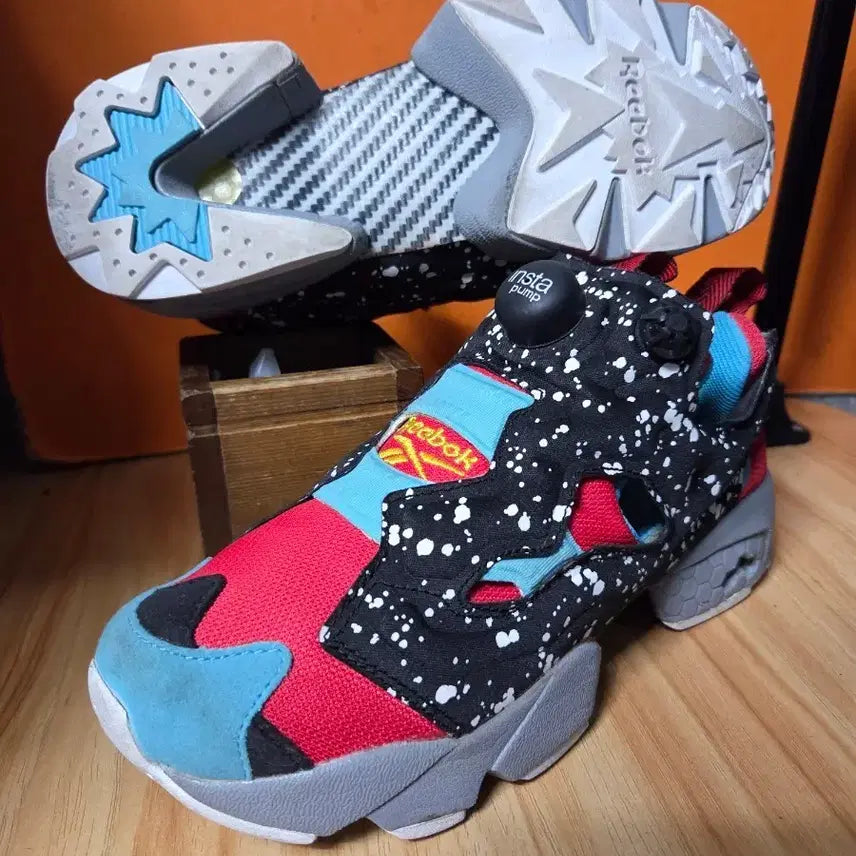 [BUNJANG] Reebok Insta Pump Fury Shoes (Size 230) / 리복 퓨리 인스타 펌프(사이즈230)
