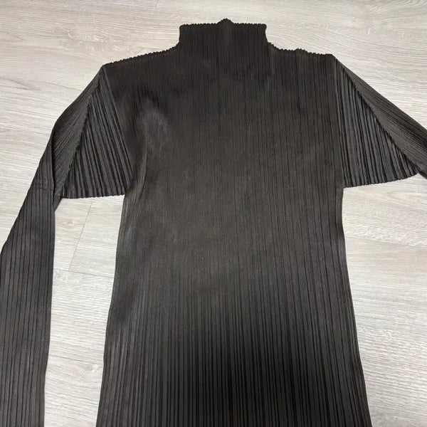 [BUNJANG] Pleats Please Turtleneck Long Sleeve Top Size 3 / 플리츠플리즈 반목 긴팔 탑 3