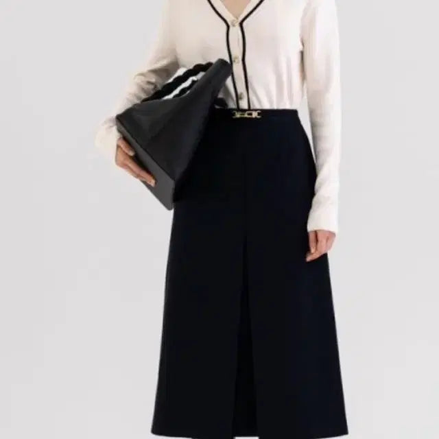 [BUNJANG] Kinder Salmon A-line Skirt Dark Navy / 킨더살몬 A-line Skirt Dark-navy