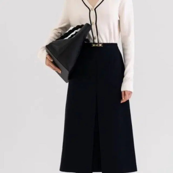 [BUNJANG] Kinder Salmon A-line Skirt Dark Navy / 킨더살몬 A-line Skirt Dark-navy