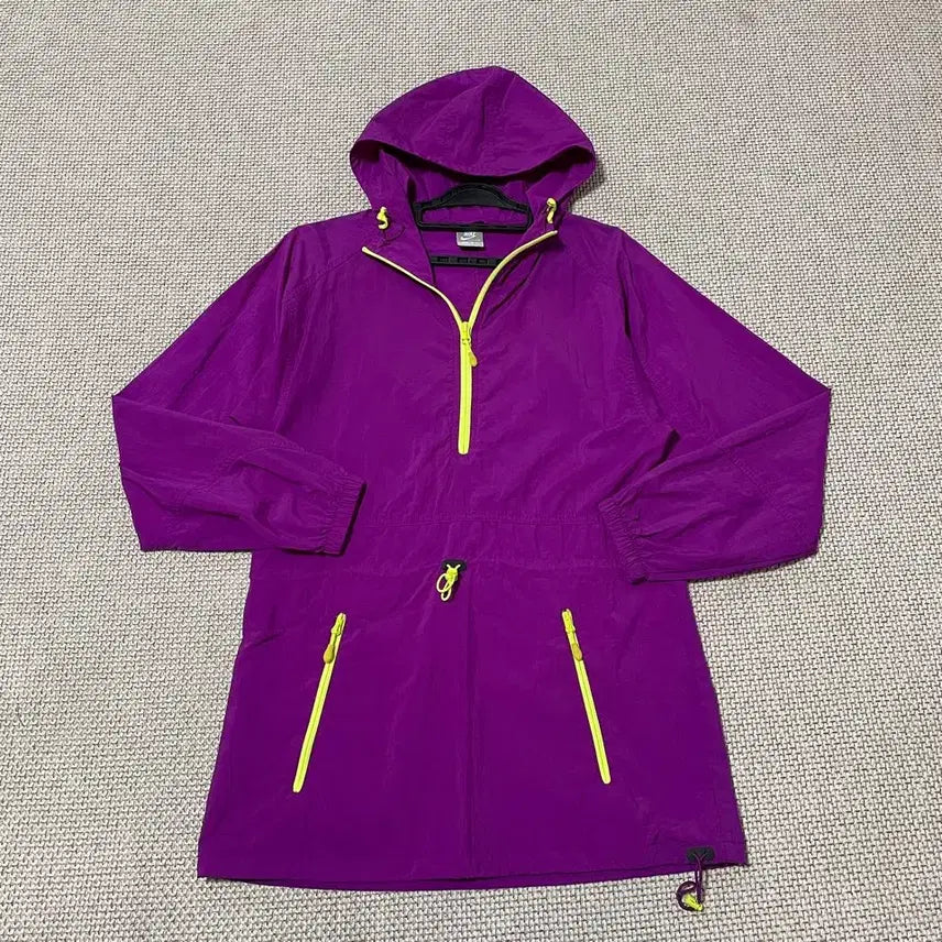[BUNJANG] Nike Women's Running Anorak Windbreaker M / M 나이키 여성 러닝 아노락 바람막이 B.6893