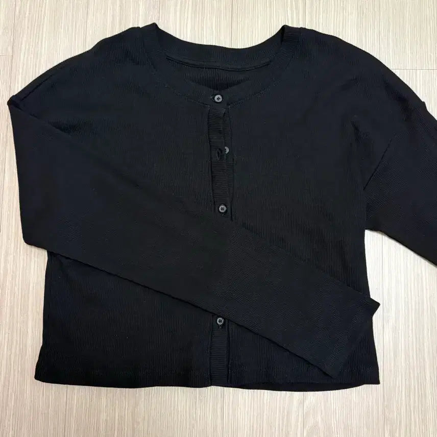 [BUNJANG] GU Black Cardigan / GU 지유 블랙 가디건