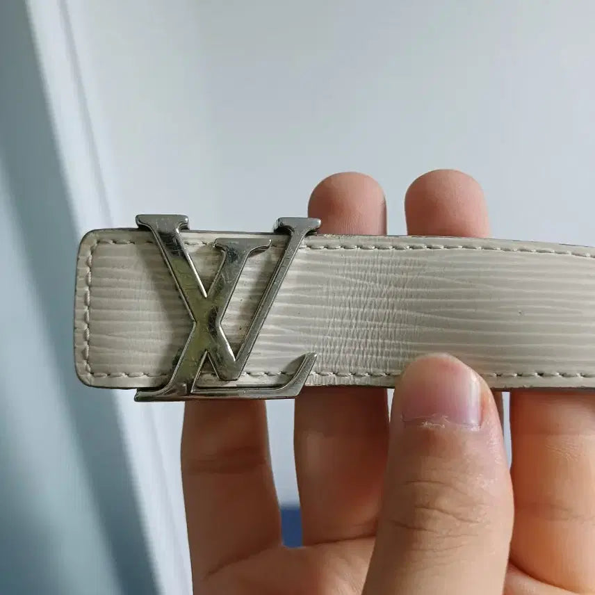 [BUNJANG] Louis Vuitton Monogram Belt Ivory Buckle / 루이비통 벨트 은장 버클 아이보리 팝니다
