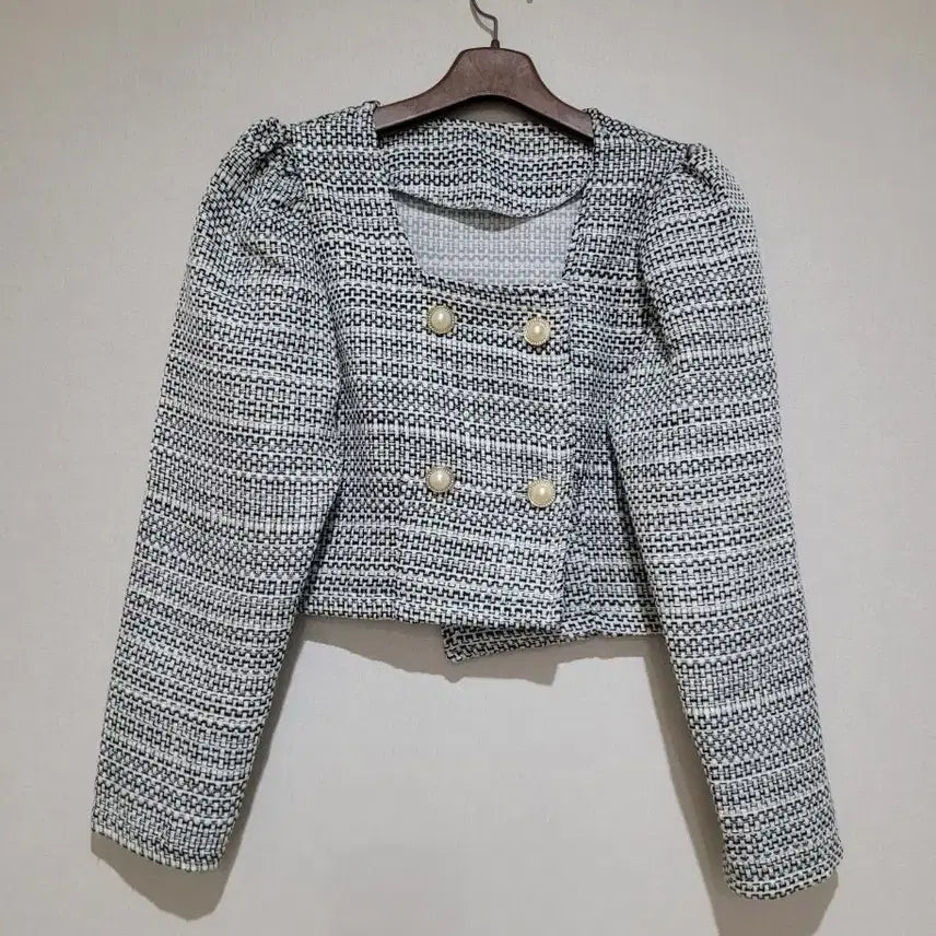 [BUNJANG] Tweed Jacket Pearl Button Puff Sleeve Cropped Jacket / 트위드 자켓 진주 단추 퍼프 소매