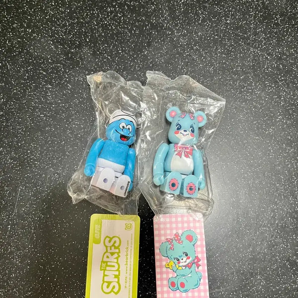 [BUNJANG] Bearbrick Mini Series Smurfs + Swimmer Bundle Set / 베어브릭 미니 시리즈 스머프+스위머 판매