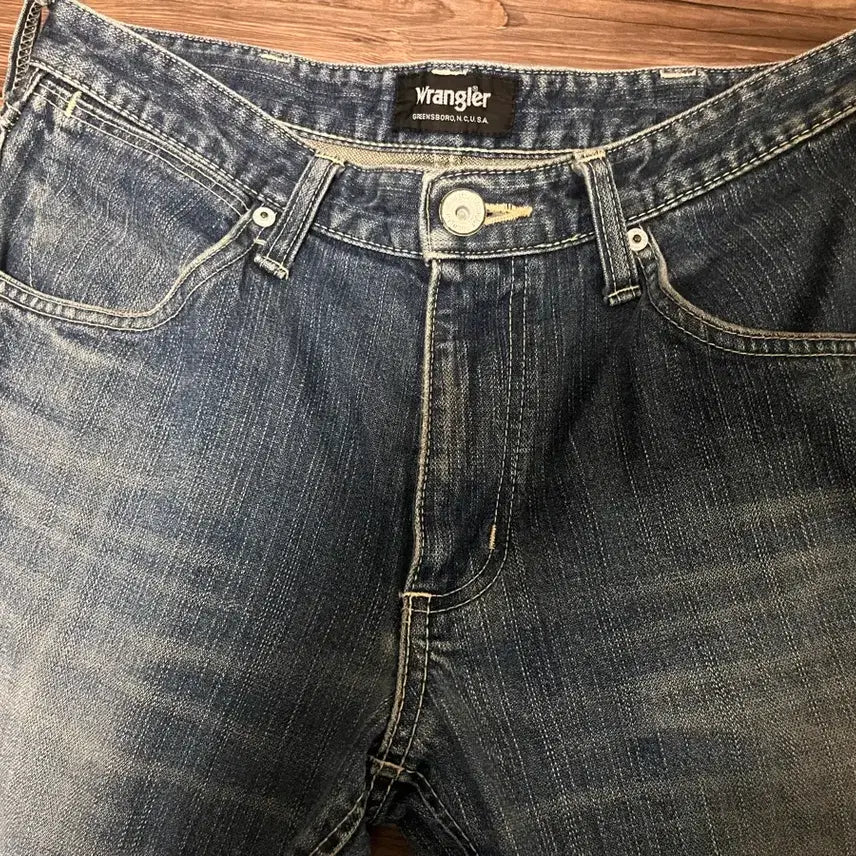 [BUNJANG] Wrangler Bootcut Denim Jeans Size 31 / 랭글러 부츠컷 데님 31