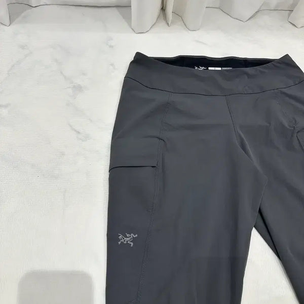 [BUNJANG] Arc'teryx Sabria Pant Women's Charcoal Deep Grey / 아크테릭스 사브리아 팬츠 우먼스 (Sabria Pant Women's)
