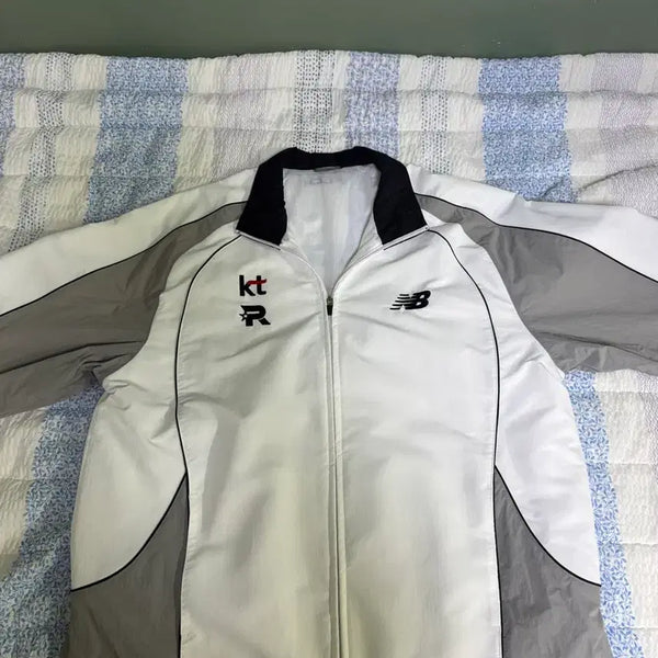[BUNJANG] KT Rolster 2026 1st Uniform Jacket - 'Cuz' Marking (Size 105) / 2026 kt rolster 1st 유니폼 자켓 커즈 마킹