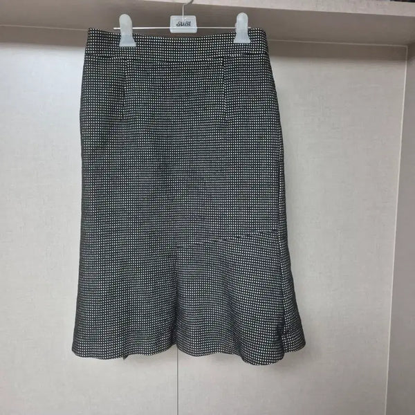 [BUNJANG] AIdbaba Mermaid Skirt / 70)아이잗바바 디테일 머에이드 스커트